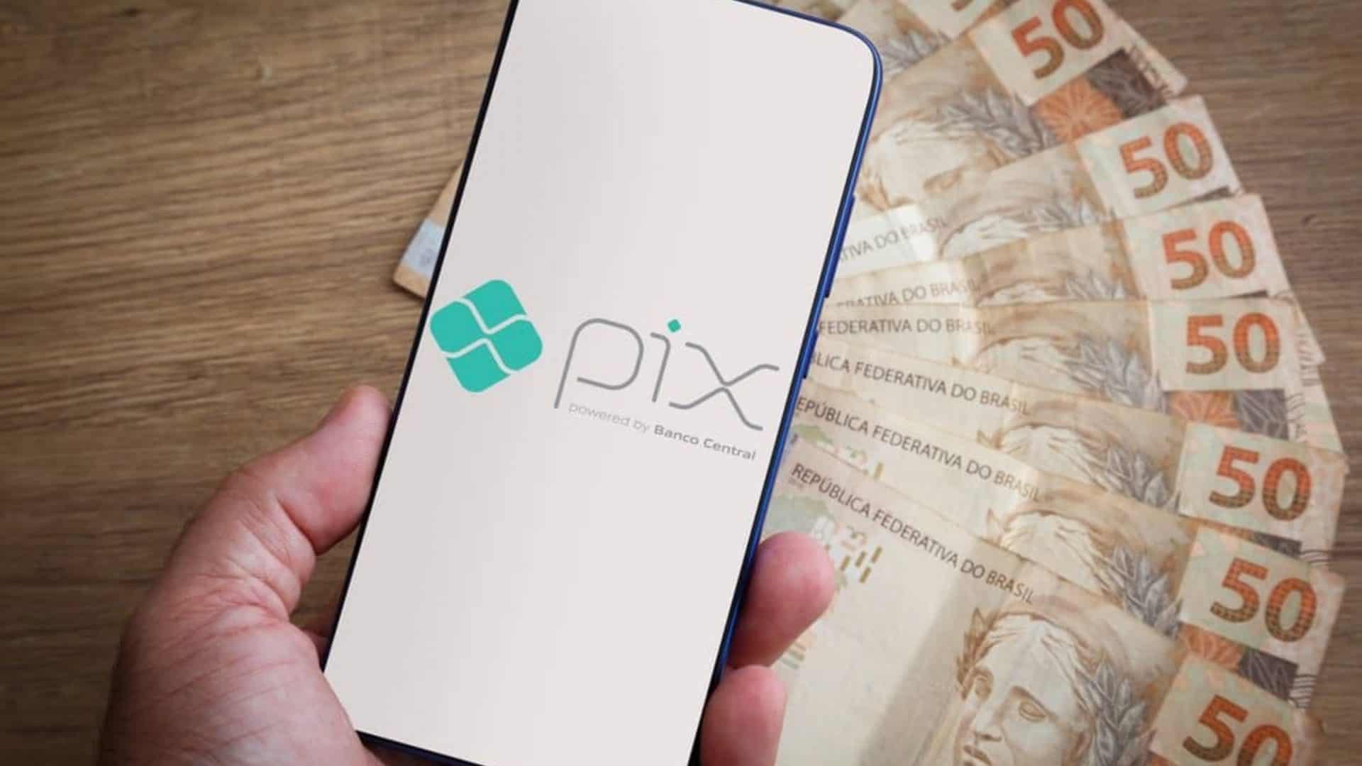 Golpe promete dinheiro em dobro em transferências do PIX