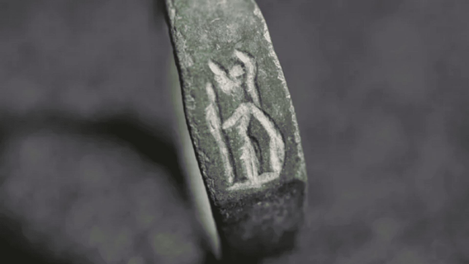 Anel deusa romana Minerva