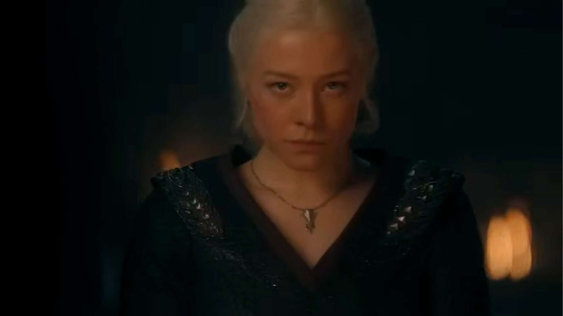 Cena de Rhaenyra Targaryen no terceiro episódio de Casa do Dragão