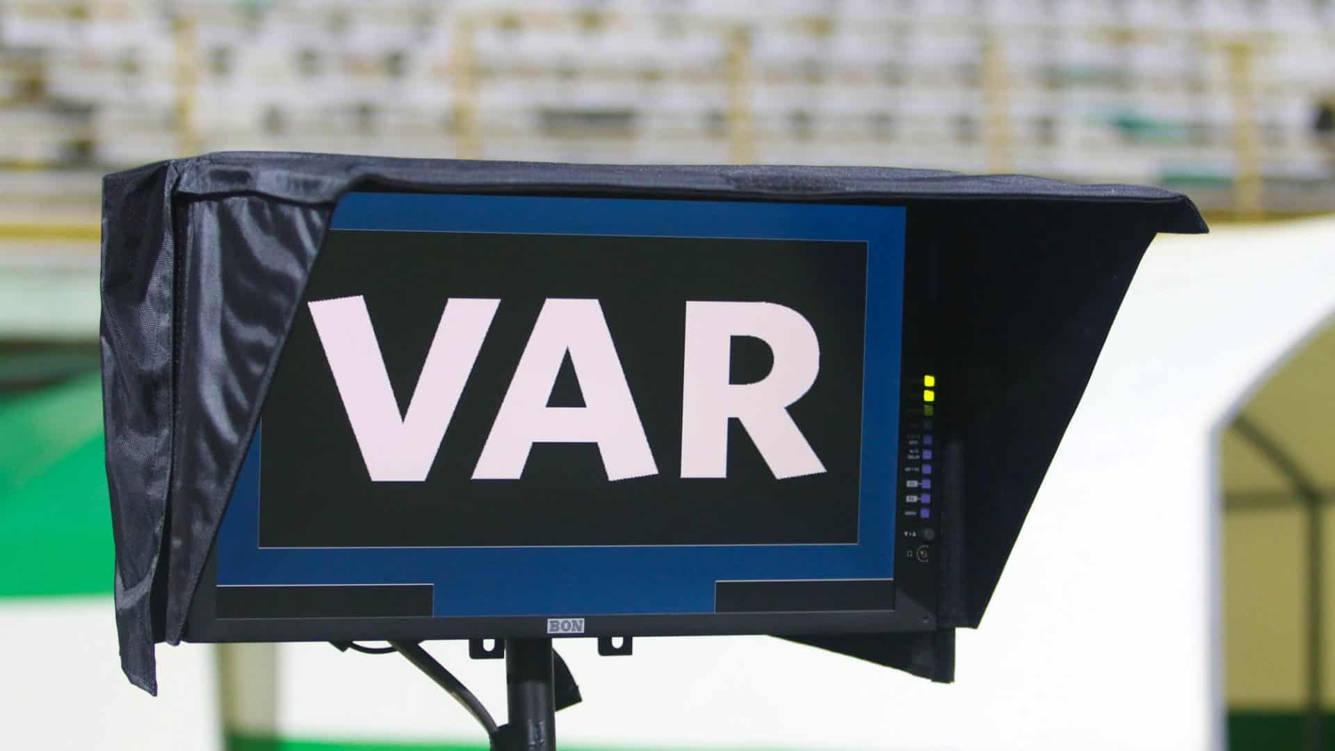 VAR