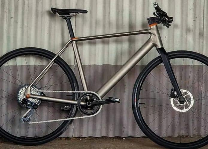 Bicicleta para ciclismo fitness e deslocamento diário é lançada