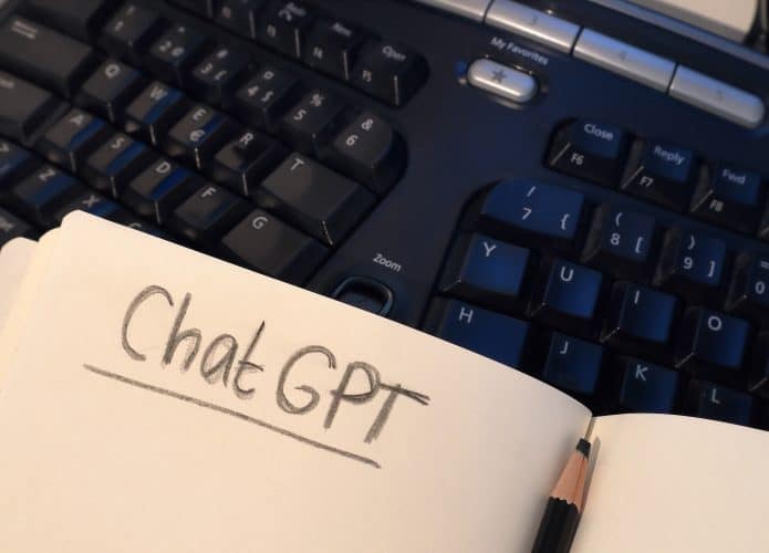 chatgpt_educacao-695x500