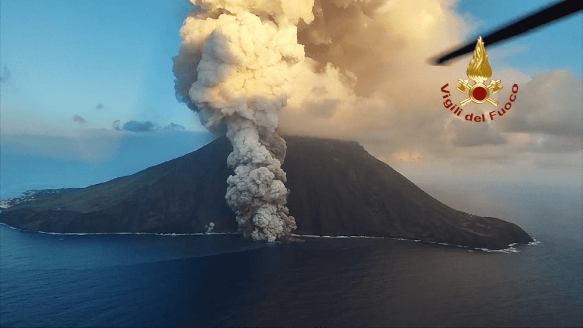 erupcao_stromboli-1920x1080.png