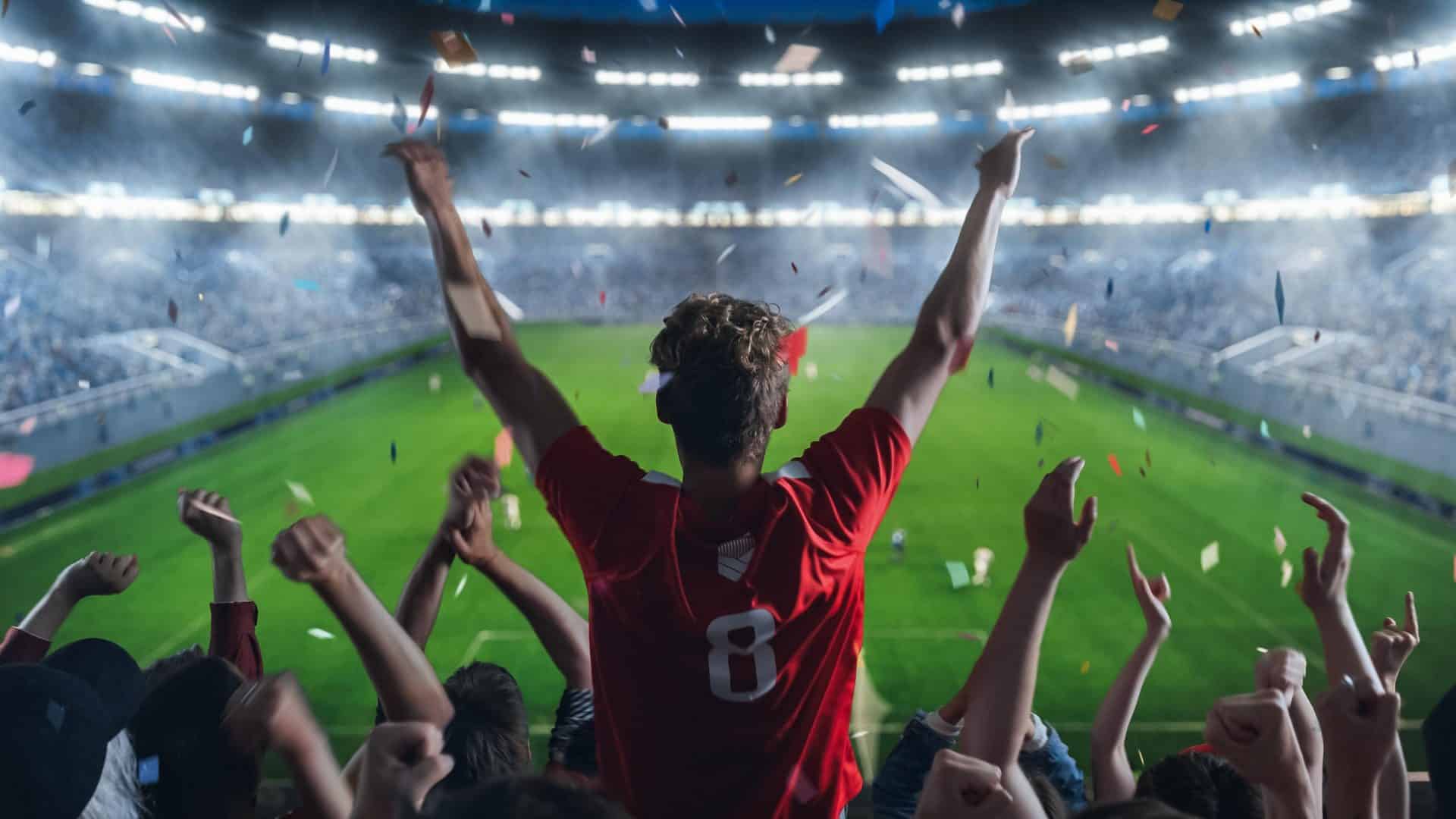Torcedor em estádio de futebol