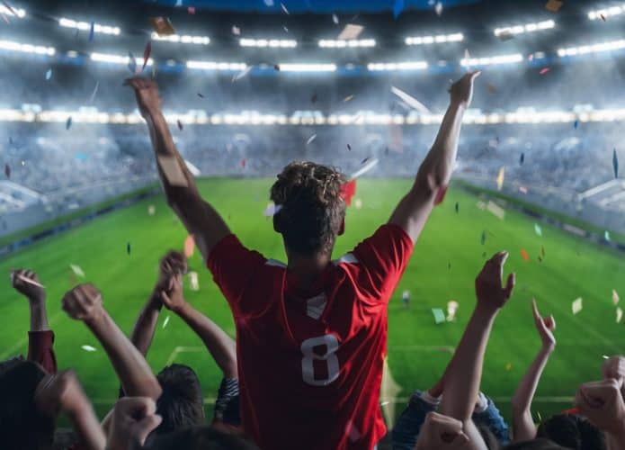 Torcedor em estádio de futebol