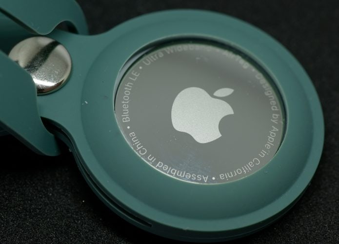 Apple AirTag em chaveiro de couro