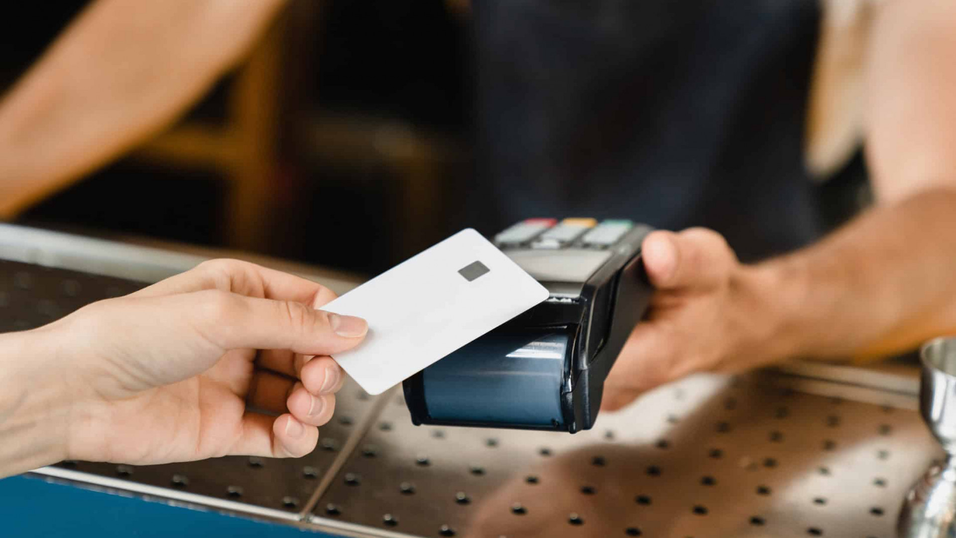 Pagamento com cartão por aproximação