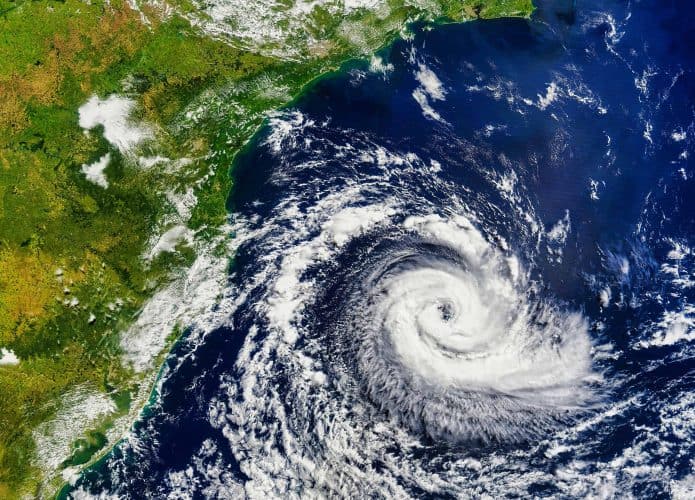 Ciclone extratropical no oceano derruba  as temperaturas no Brasil