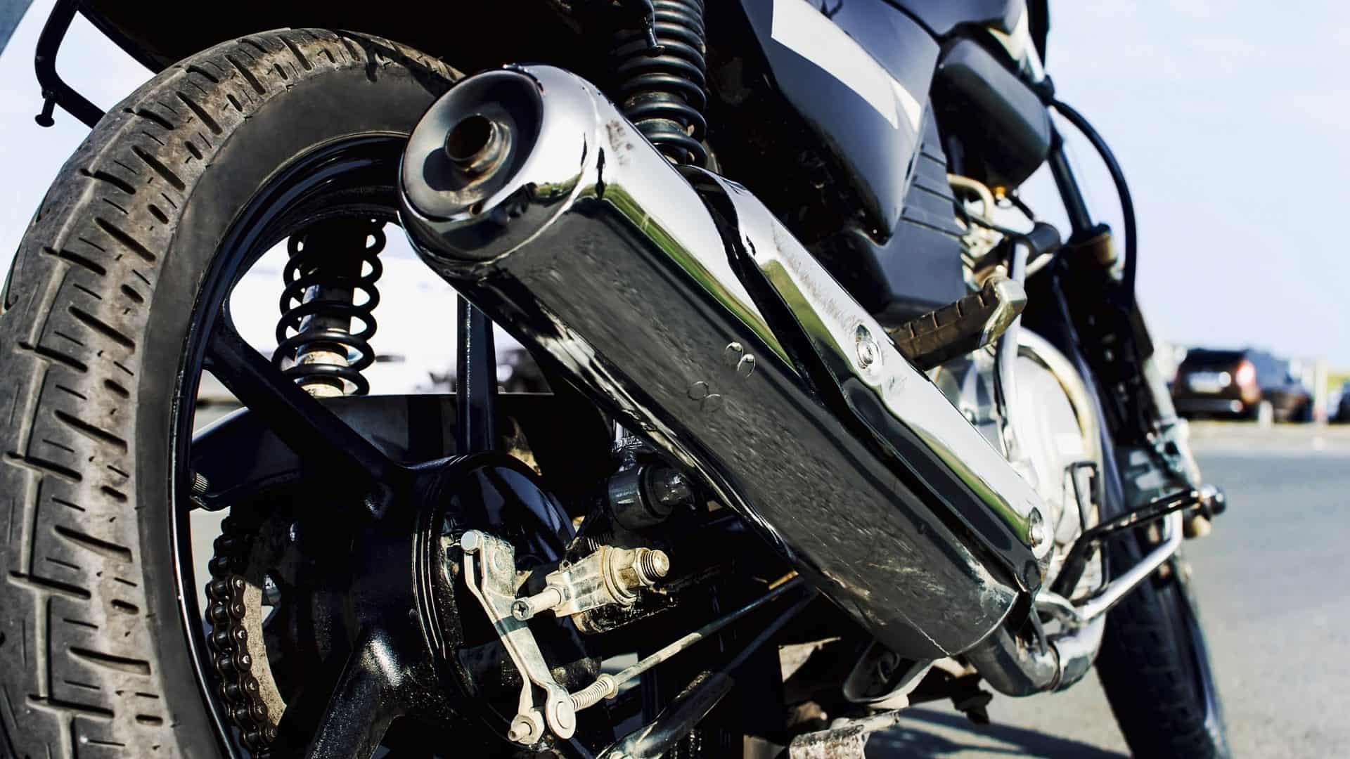Escapamento de moto