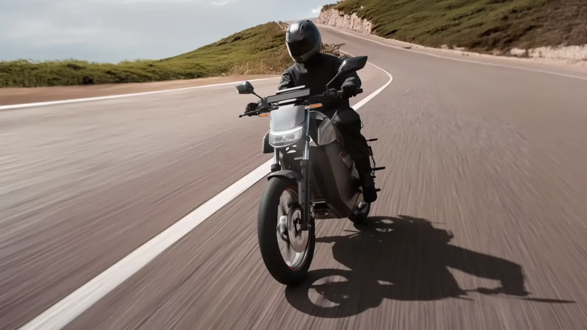 moto-eletrica-1-edited-1920x1080.webp