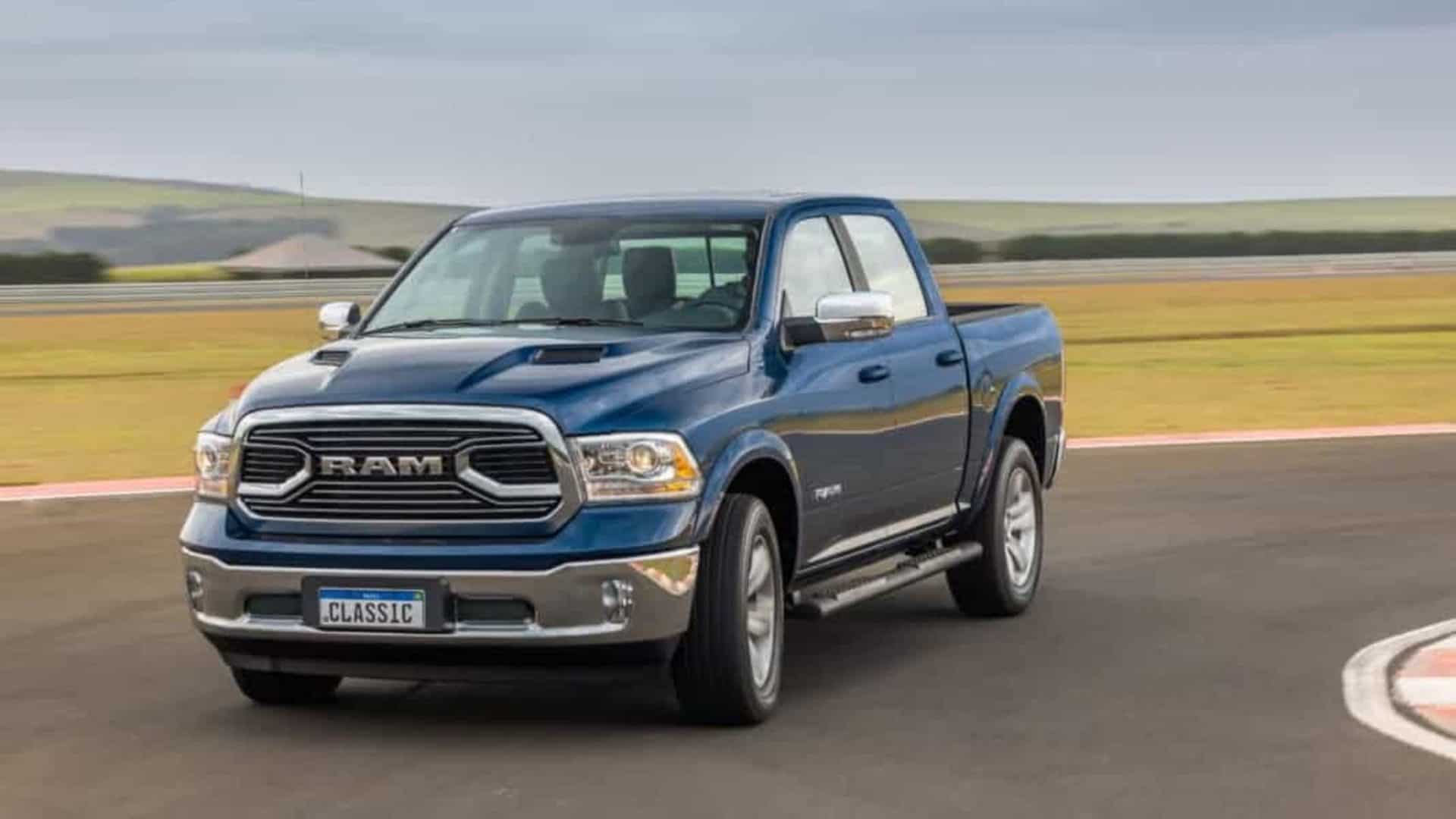 ram-classic-laramie-1-1920x1080