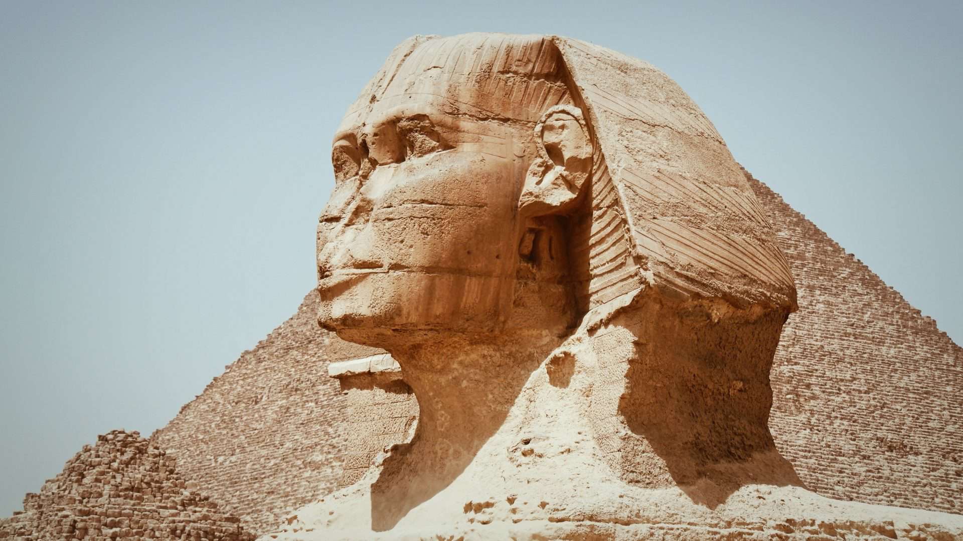Imagem mostra a pirâmide de giza, do egito antigo
