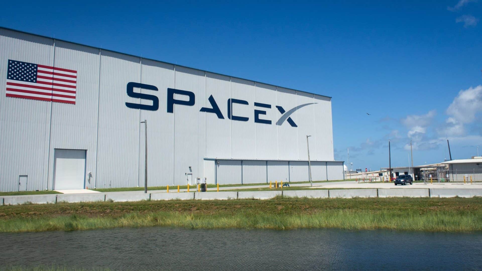 spaceX