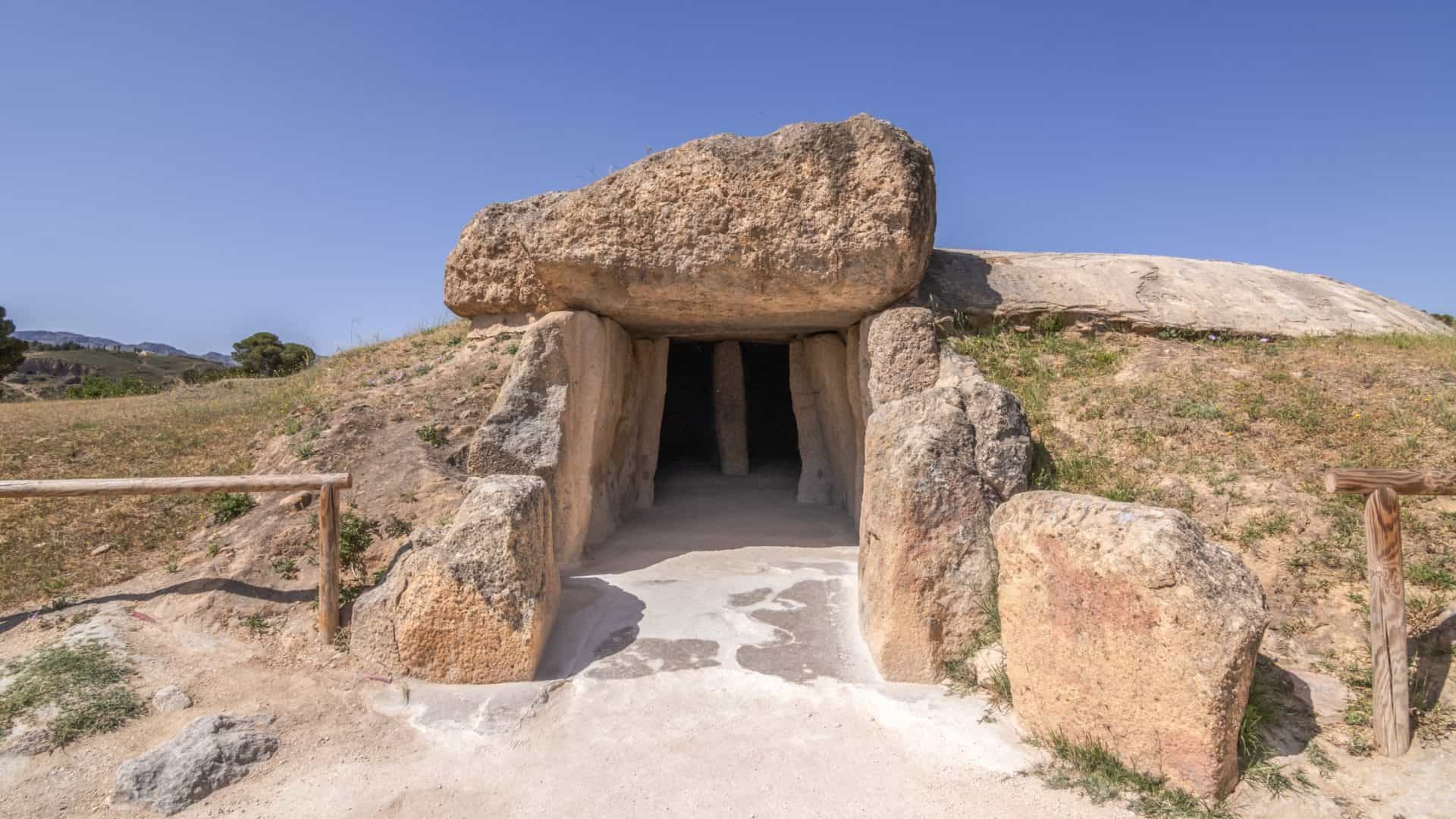 Dolmen-de-Menga-1-1920x1080