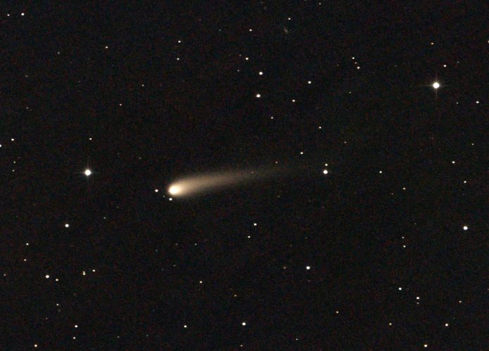 cometa-C2023A3-695x500