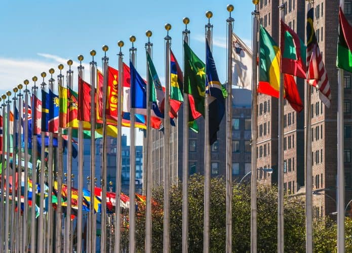 bandeiras de inúmeros países