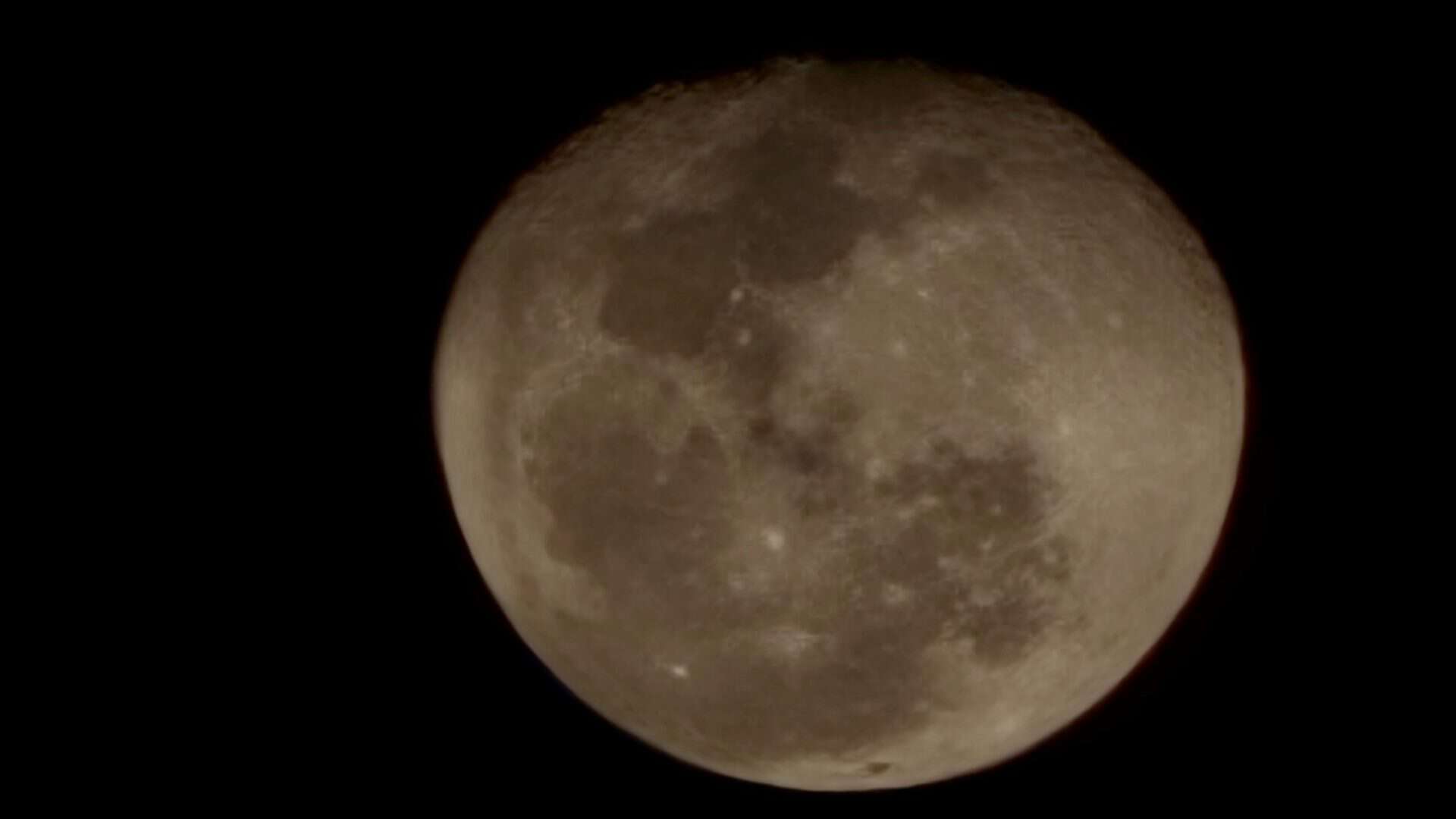 Lua à noite