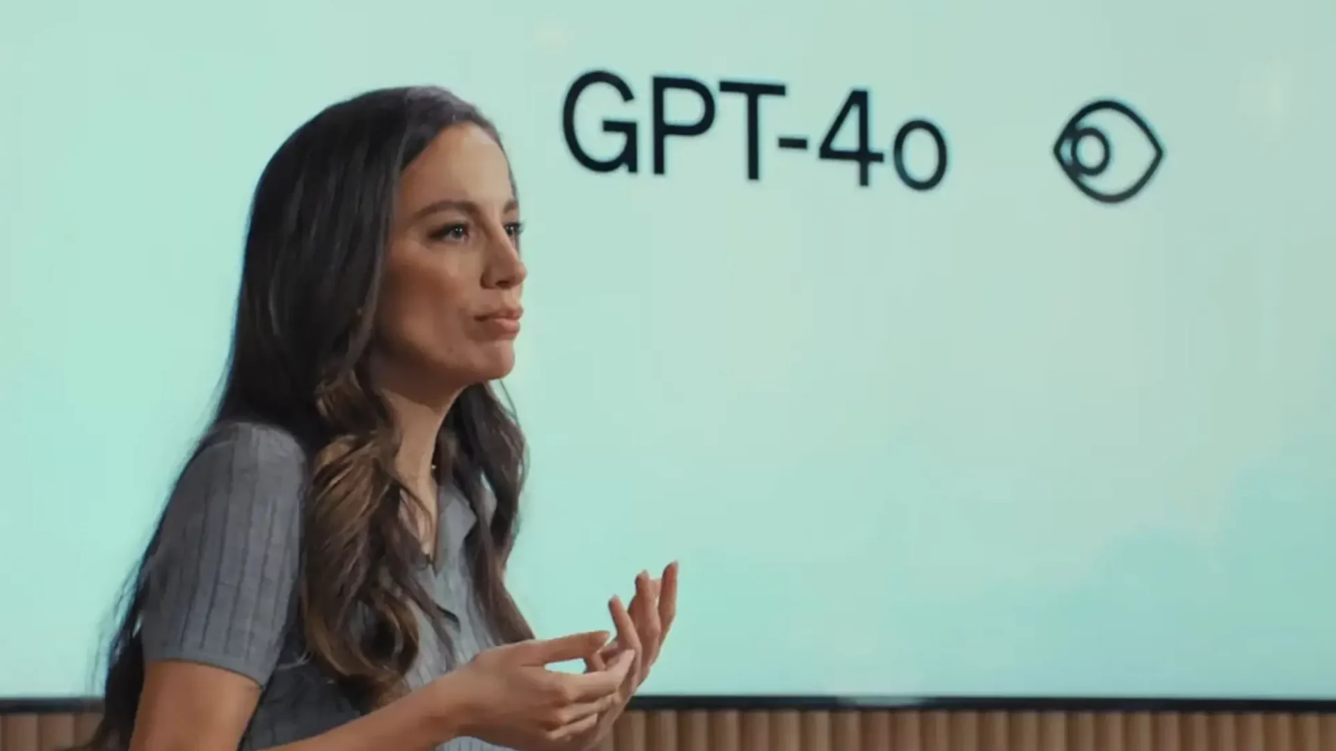 Mira Murati, principal executiva da OpenAI, deixa a empresa