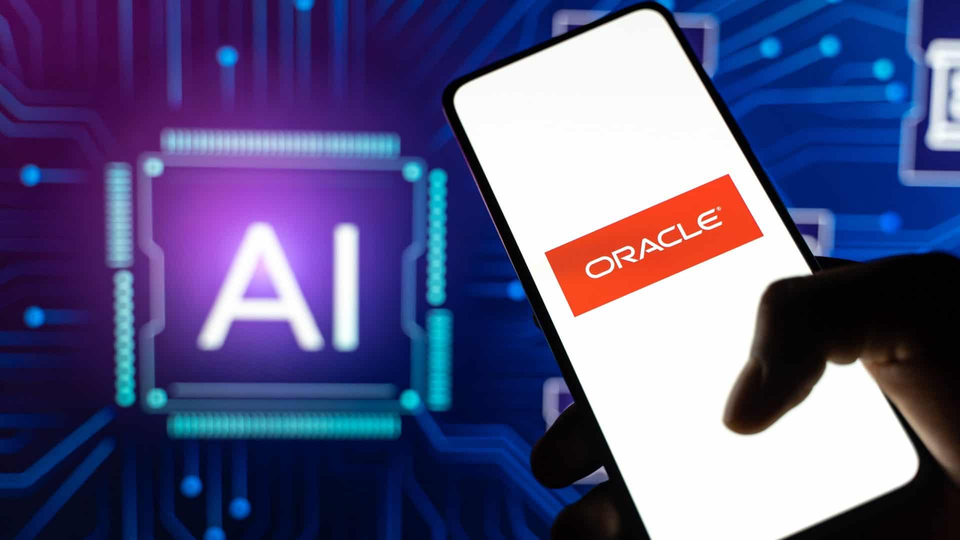 Logo da Oracle ao lado de uma representação de uma CPU com a escrita 
