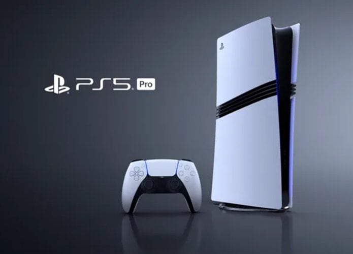 PS5 Pro ao lado de um DualSense