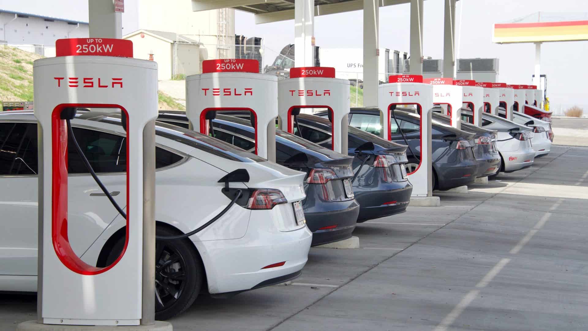 Rede de carregamento Supercharger da Tesla