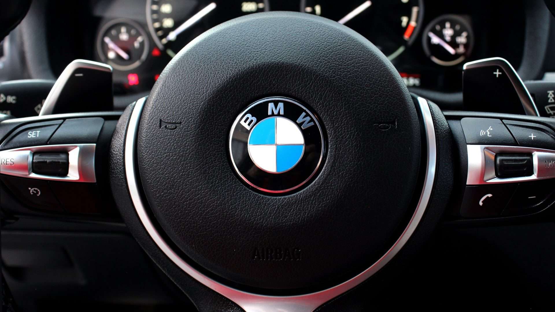 Volante BMW X4 M Performance