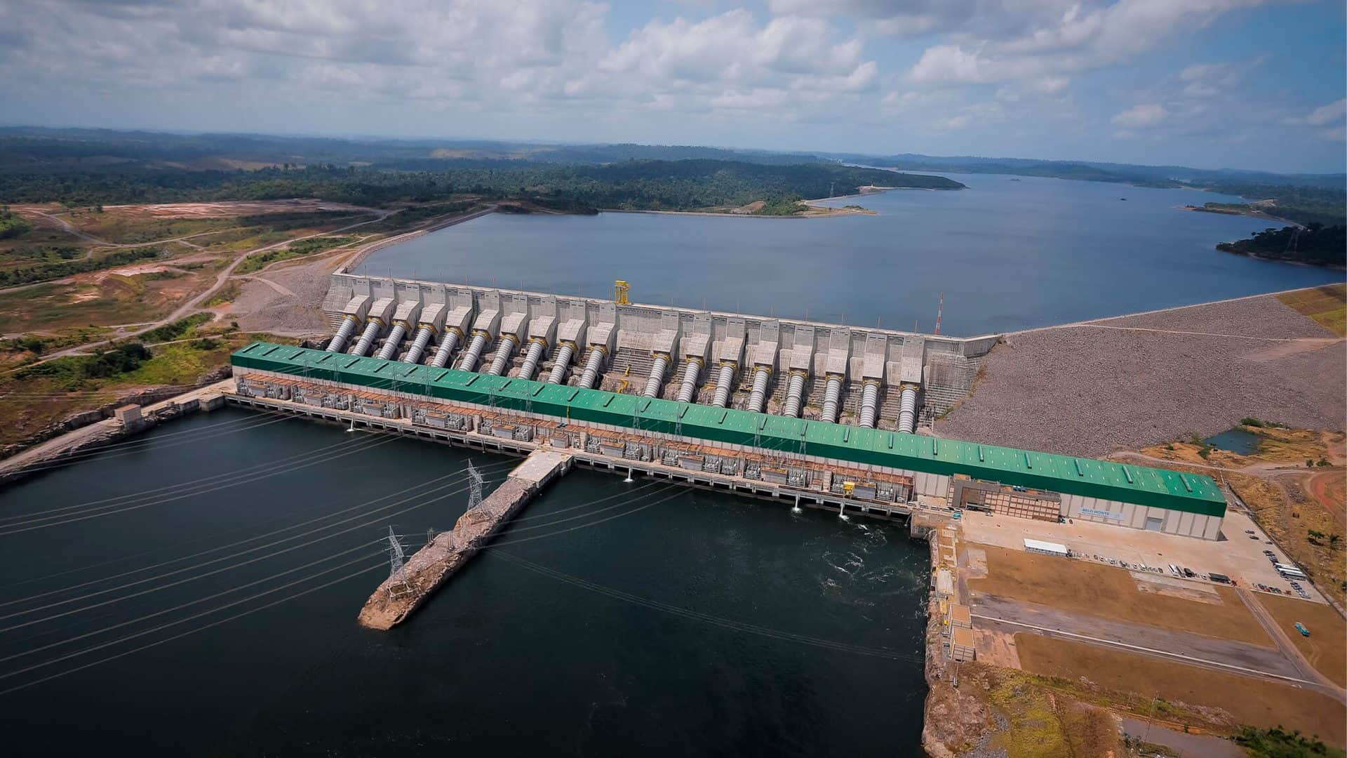 Visão aérea da usina hidrelétrica de Belo Monte, no rio Xingu