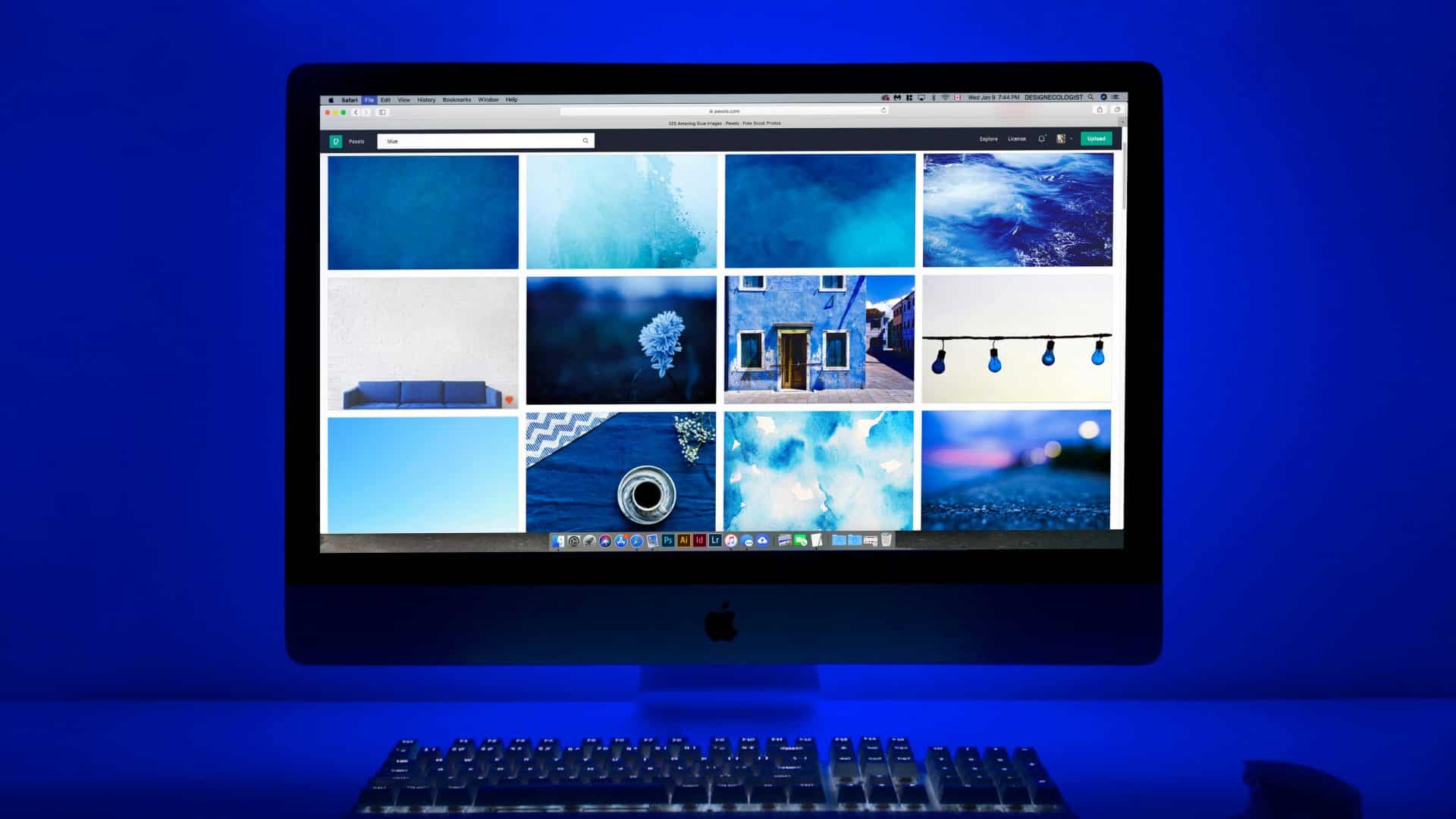 Luz azul na tela do PC via Designecologist/Pexels