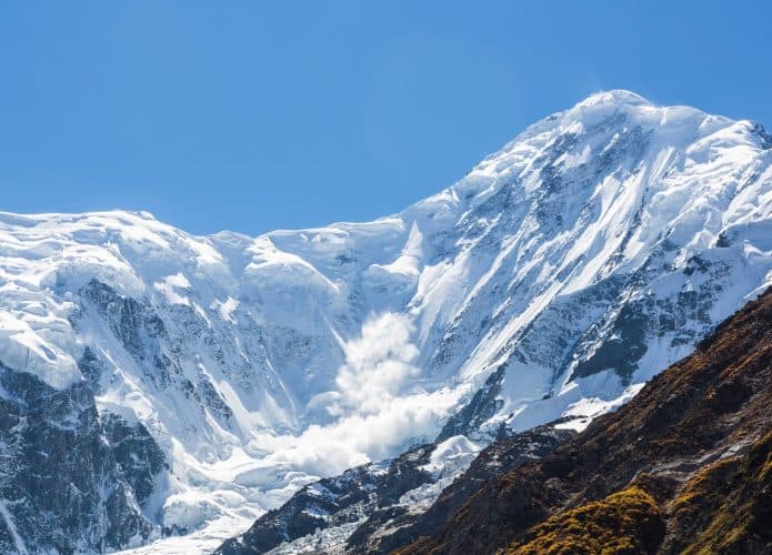 avalanche-1-695x500