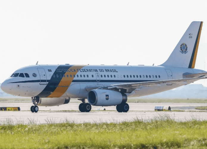 aviao-presidencial-1-695x500.png