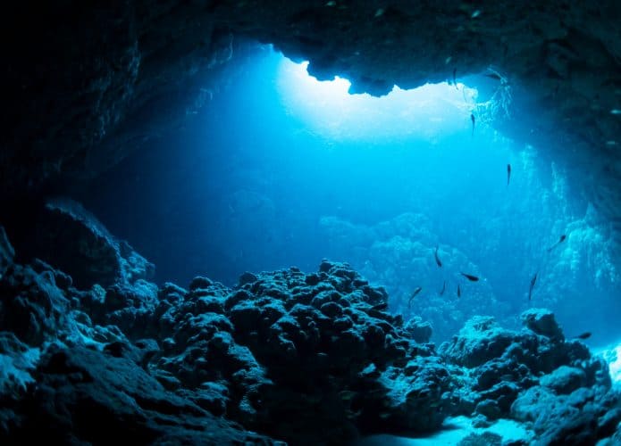 caverna-oceano-695x500