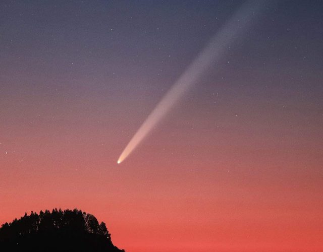 cometa 2023 c3 Vega de San Mateo