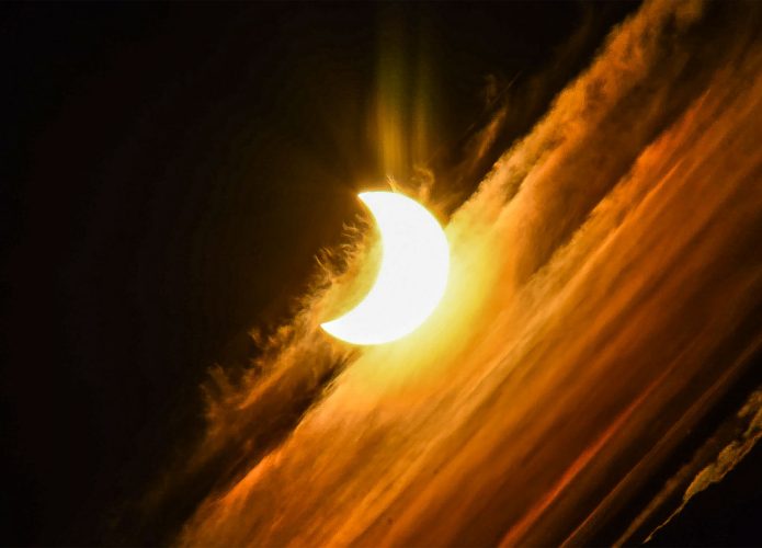 eclipse-solar-695x500