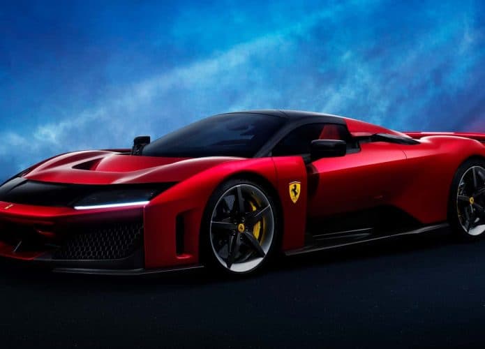 Ferrari F80 é capaz de atingir 100 km/h em apenas 2,15 segundos e uma velocidade máxima de 350 km/h