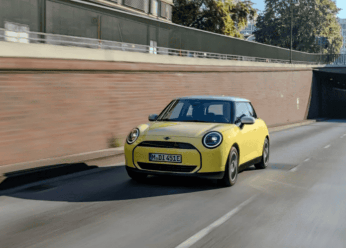 mini-cooper-e-1-695x500.png