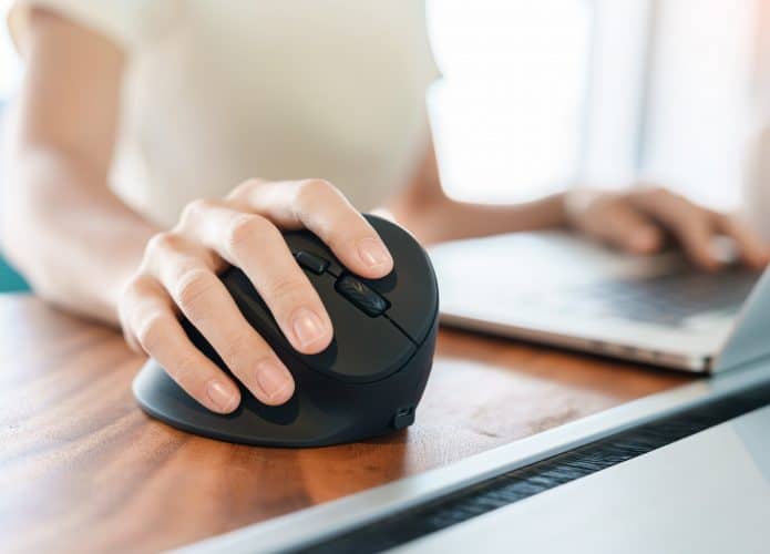 Mouse ergonômico