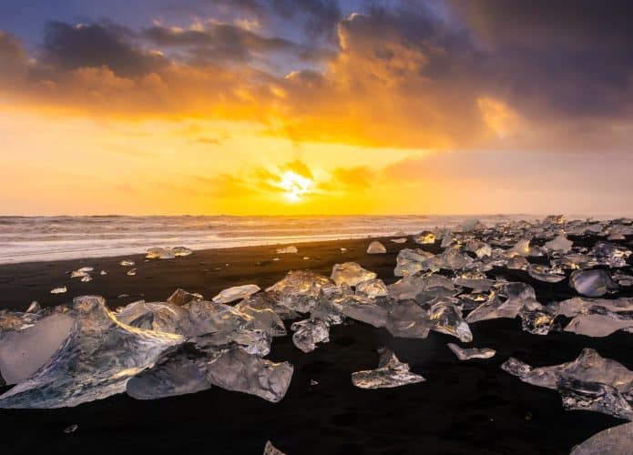 praia-islandia-1-695x500
