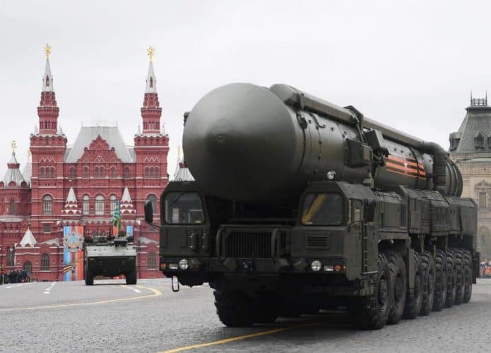 Rússia está pronta para testar a eficácia do “RS-28 Sarmat”, seu míssil nuclear popularmente conhecido como “Satan II”