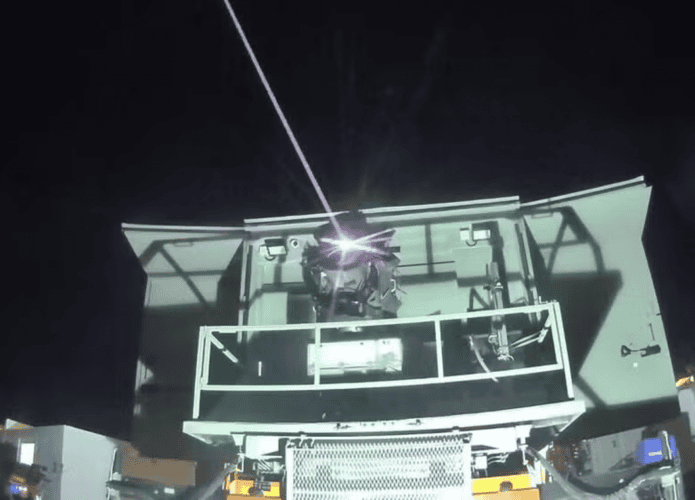 sistema-laser-1-695x500.png