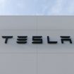 Fachada da Tesla