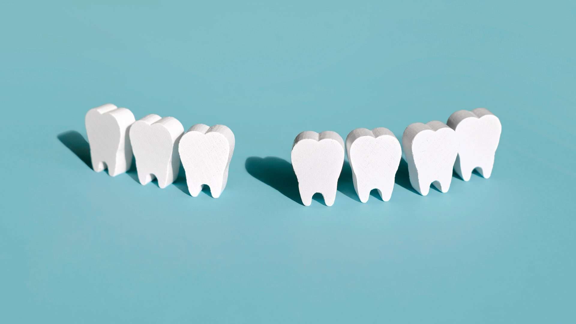 Ilustração de fileiras de dentes