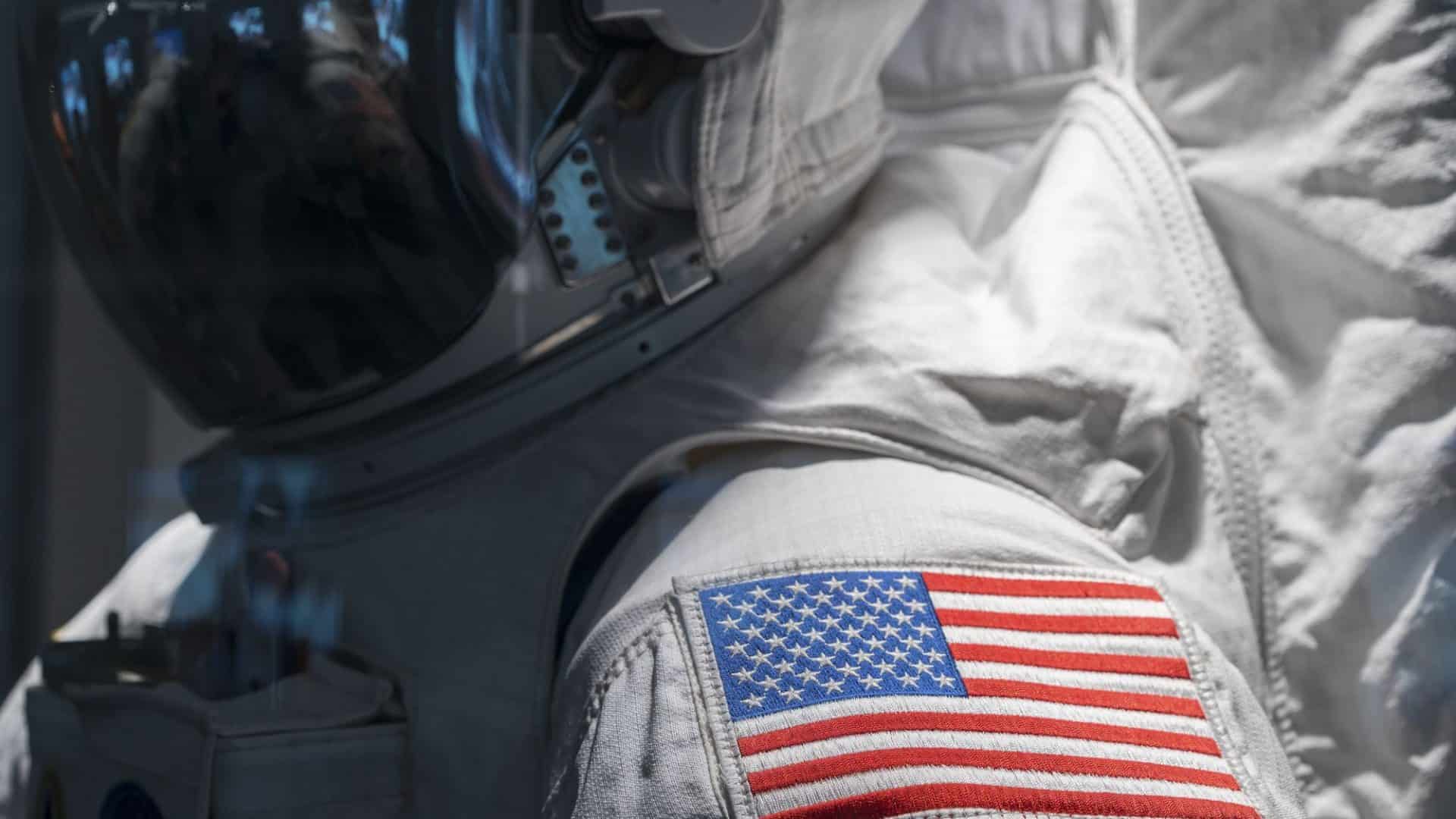 astronauta1-1920x1080