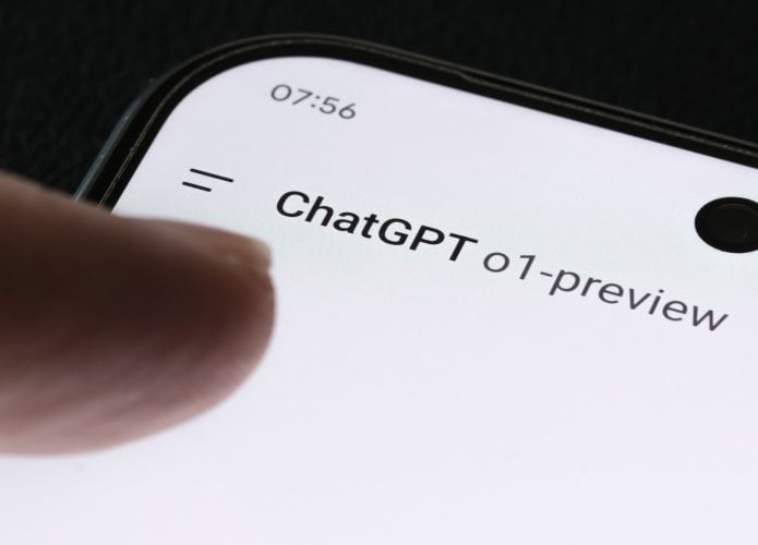 Preveiw do ChatGPT o1 em um smartphone