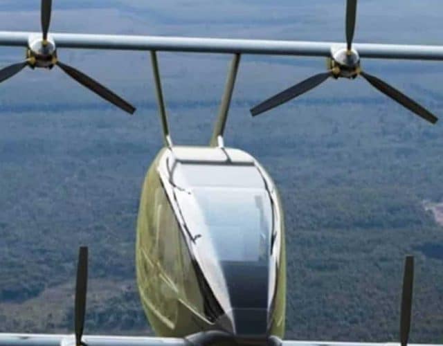 Carro voador desenvolvido na Austrália no ar