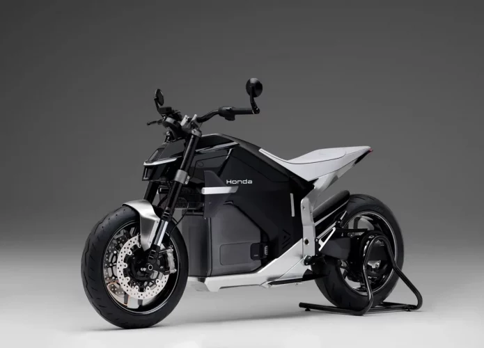 Honda apresenta primeira motocicleta elétrica barata