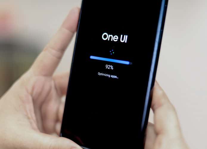 celular samsung atualizando a one ui
