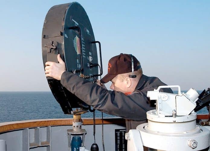 800px-LRAD_naval-695x500