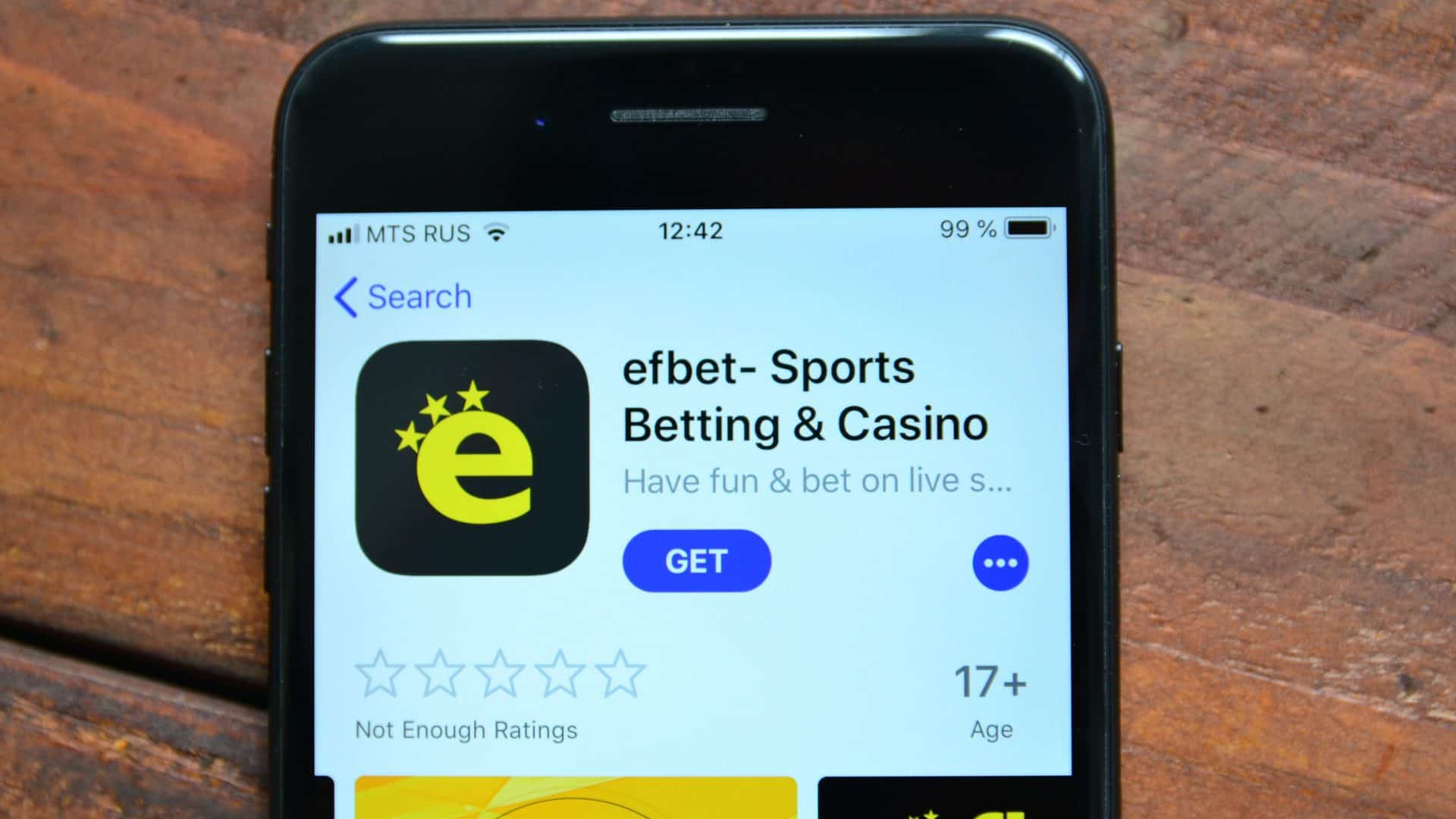 Imagem mostra app no celular para apostar em bet pode virar vício