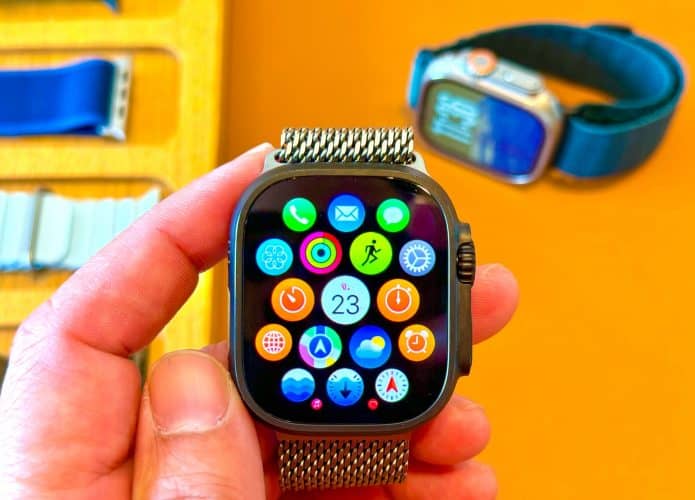 apple-watch-ultra-1-695x500