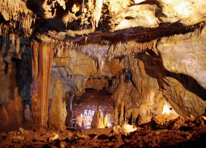 caverna-1-695x500